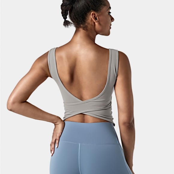 Halara Tank Top - Picture 2 of 5